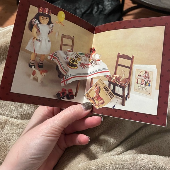 American Girl / Pleasant Company Doll Molly’s Birthday Story pamphlet - Picture 3 of 5